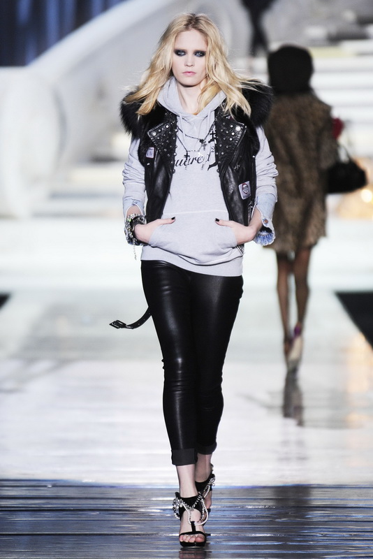Dsquared 2 09ﶬDƬ