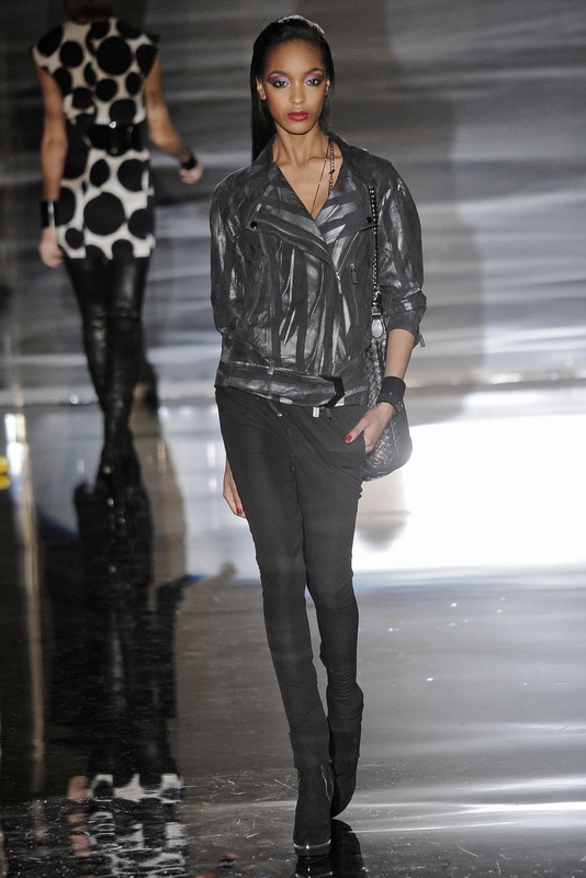 Gucci 09ﶬDƬ