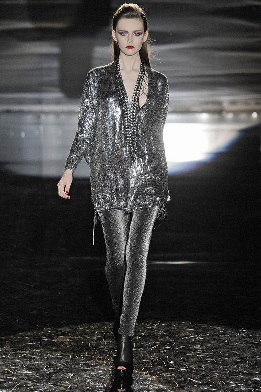 Gucci 09ﶬDƬ