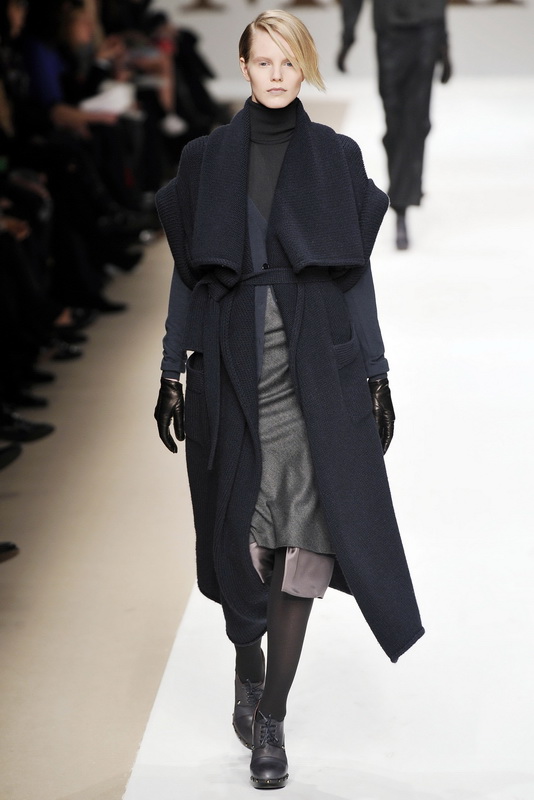 Maxmara 09ﶬDƬ