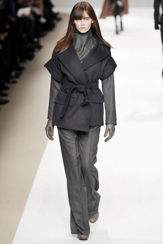 Maxmara 09ﶬDƬ
