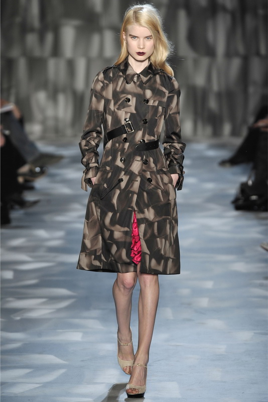 Moschino - Cheap & Chic 09ﶬDƬ