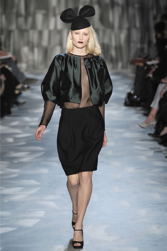 Moschino - Cheap & Chic 09ﶬDƬ
