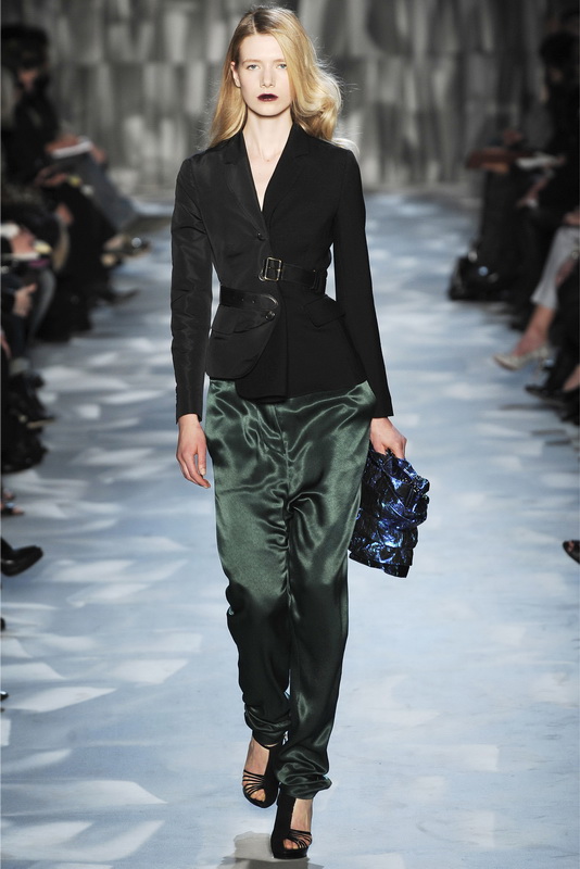 Moschino - Cheap & Chic 09ﶬDƬ