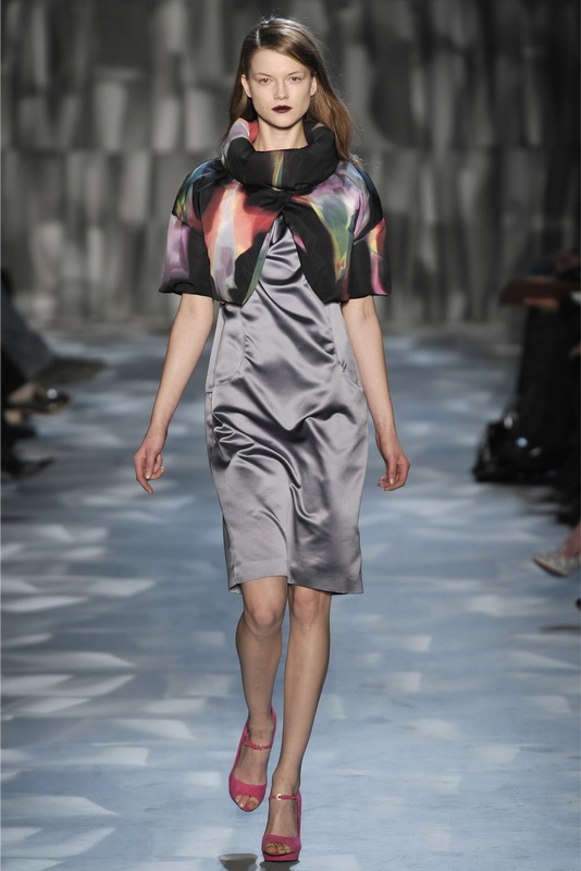 Moschino - Cheap & Chic 09ﶬDƬ