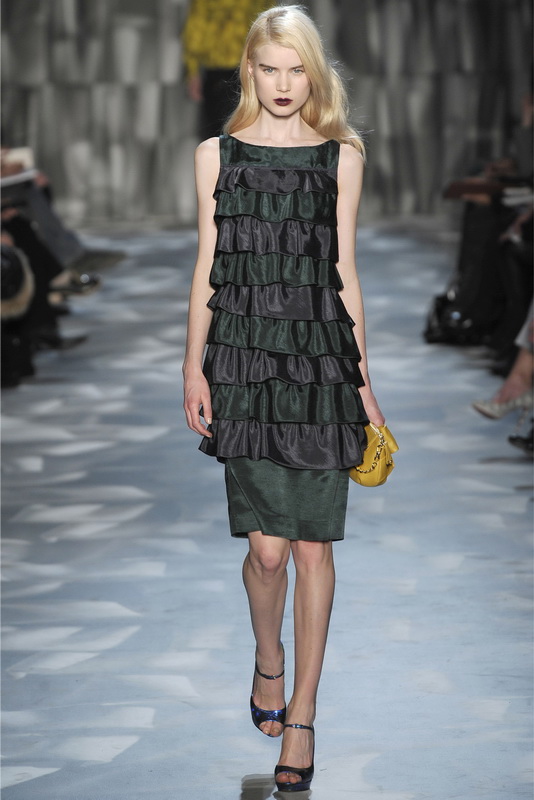 Moschino - Cheap & Chic 09ﶬDƬ