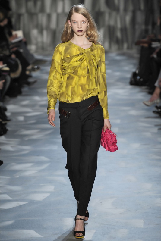 Moschino - Cheap & Chic 09ﶬDƬ