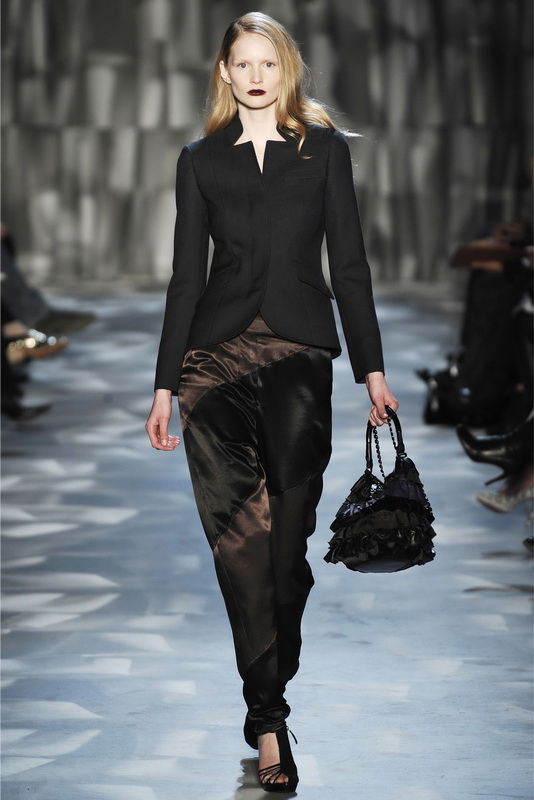 Moschino - Cheap & Chic 09ﶬDƬ