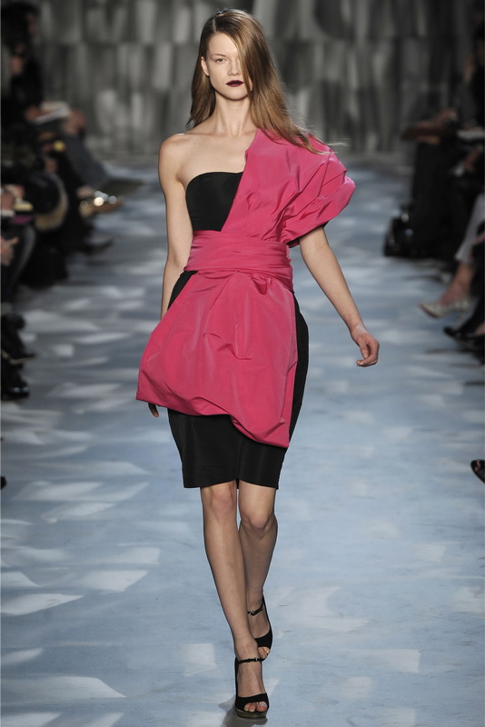 Moschino - Cheap & Chic 09ﶬDƬ