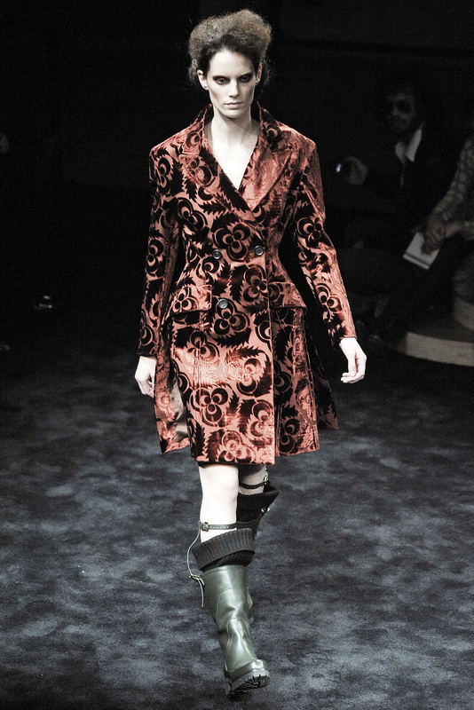 Prada 09ﶬDƬ