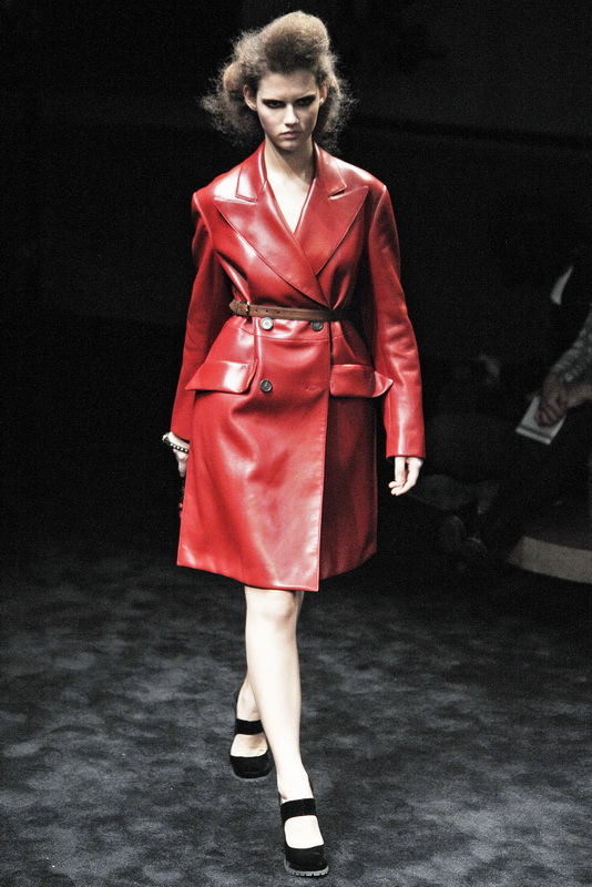 Prada 09ﶬDƬ