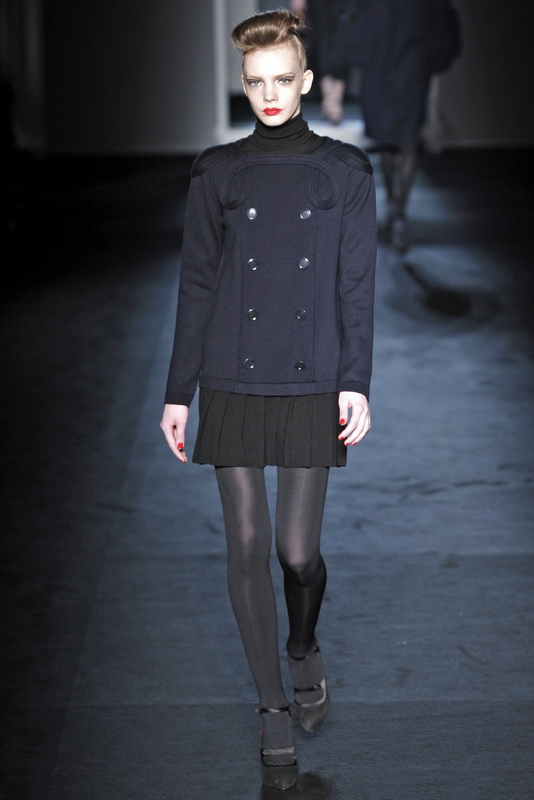 Moschino 09ﶬDƬ