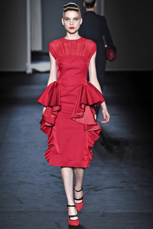 Moschino 09ﶬDƬ