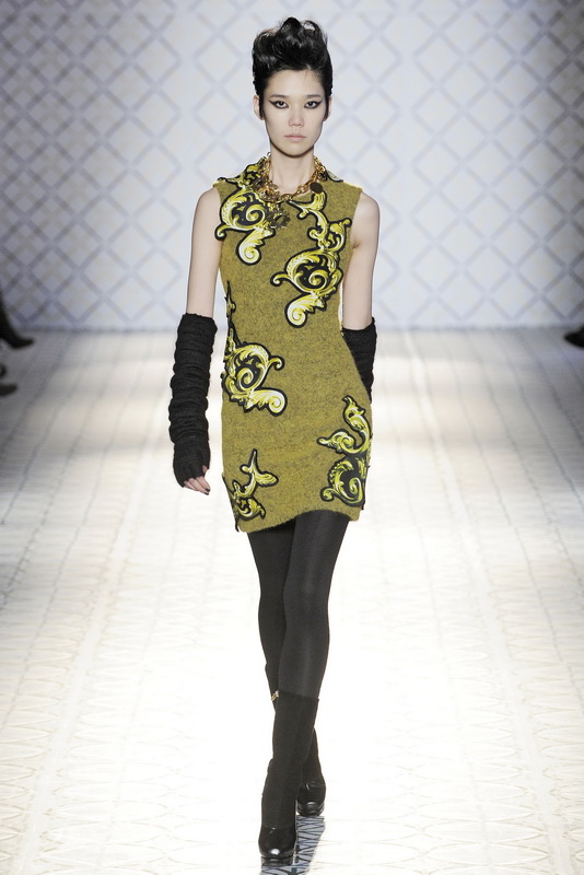 Pollini By Rifat Ozbek 09ﶬDƬ