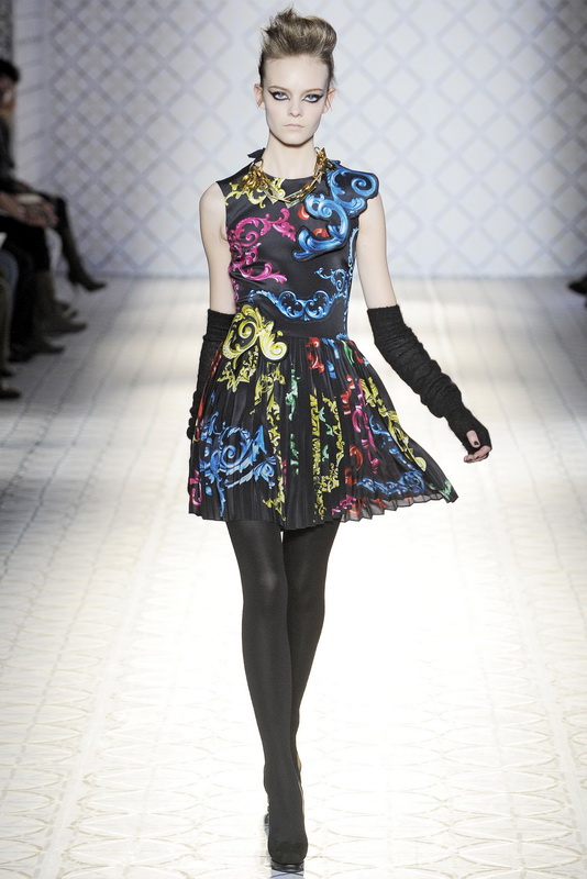 Pollini By Rifat Ozbek 09ﶬDƬ