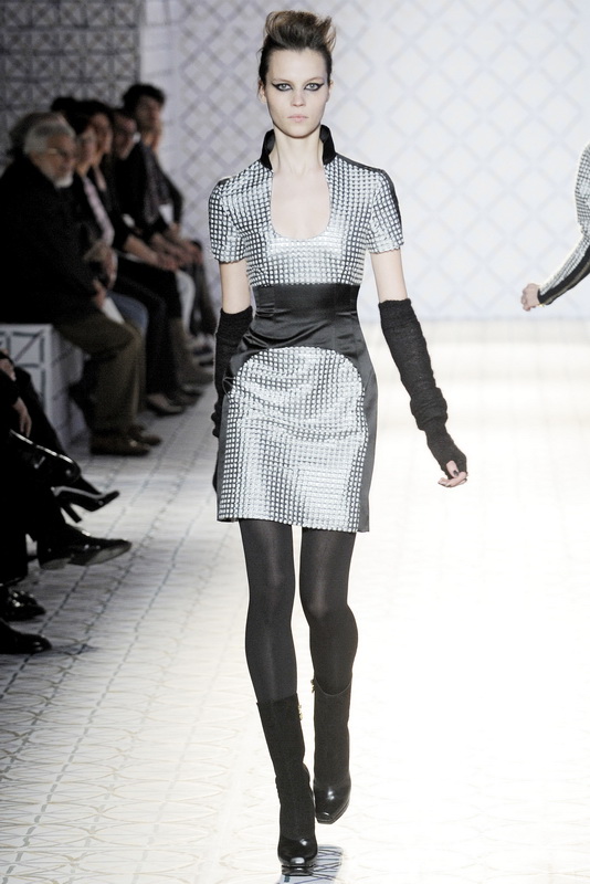 Pollini By Rifat Ozbek 09ﶬDƬ