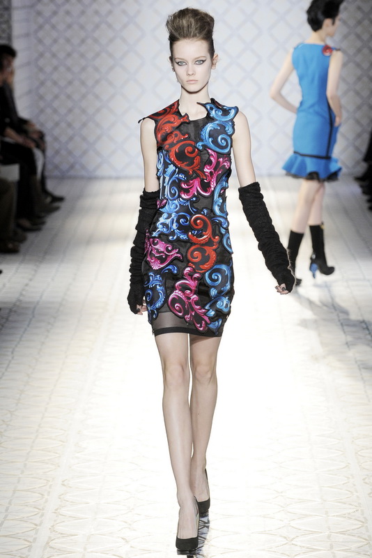 Pollini By Rifat Ozbek 09ﶬDƬ