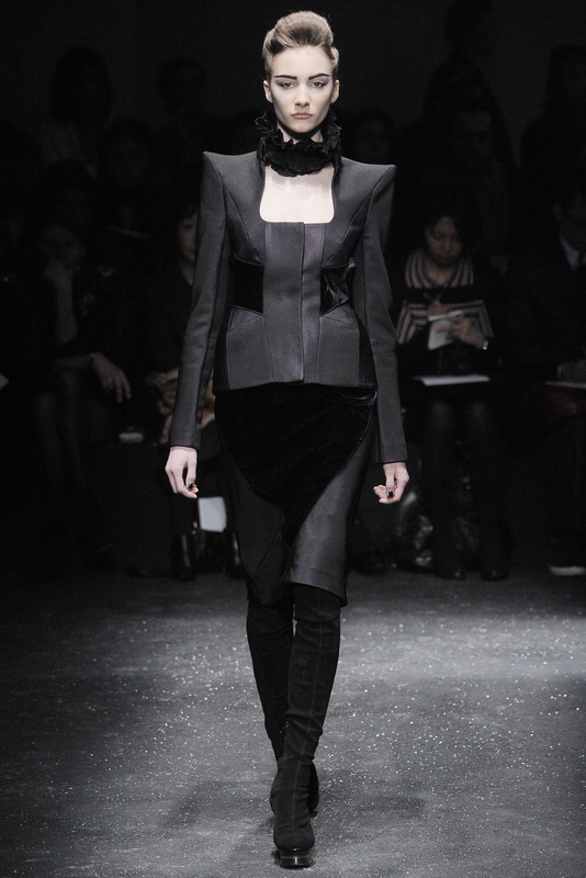 Gianfranco Ferre 09ﶬDƬ
