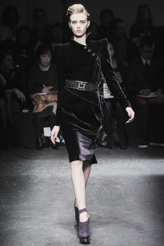 Gianfranco Ferre 09ﶬDƬ