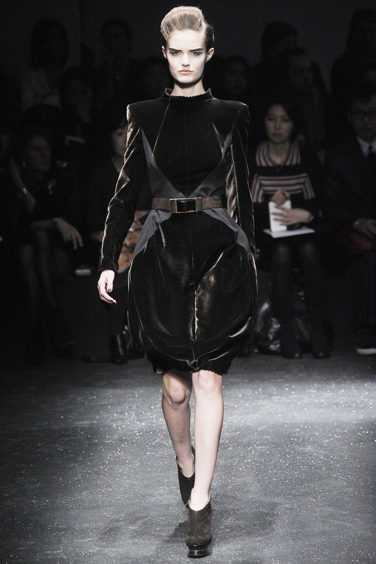 Gianfranco Ferre 09ﶬDƬ