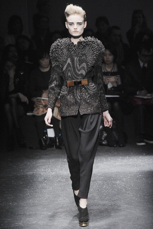 Gianfranco Ferre 09ﶬDƬ