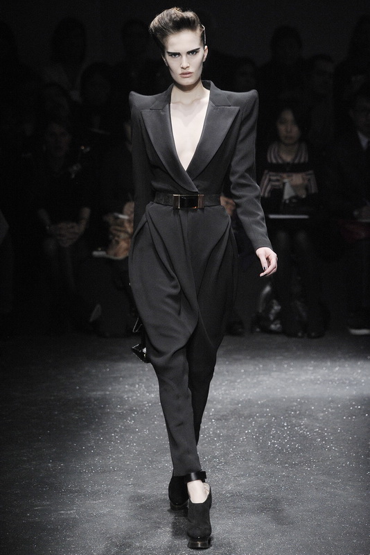 Gianfranco Ferre 09ﶬDƬ