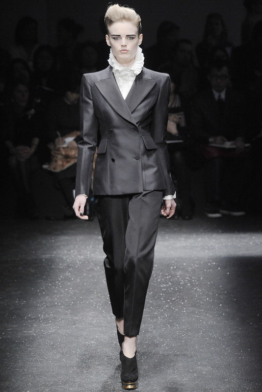 Gianfranco Ferre 09ﶬDƬ