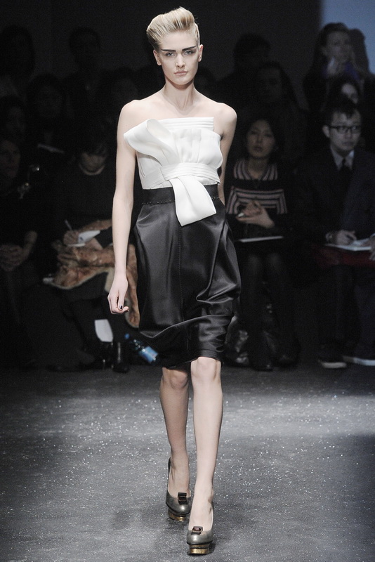 Gianfranco Ferre 09ﶬDƬ