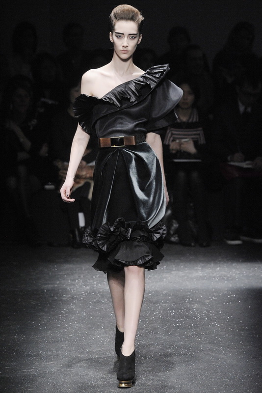 Gianfranco Ferre 09ﶬDƬ