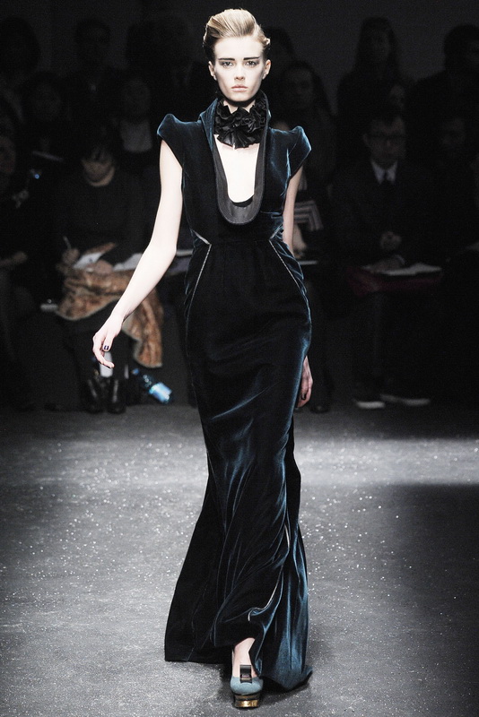 Gianfranco Ferre 09ﶬDƬ