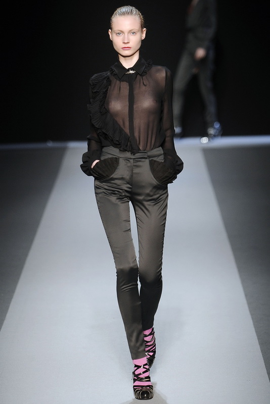 Emanuel ungaro 09ﶬDƬ