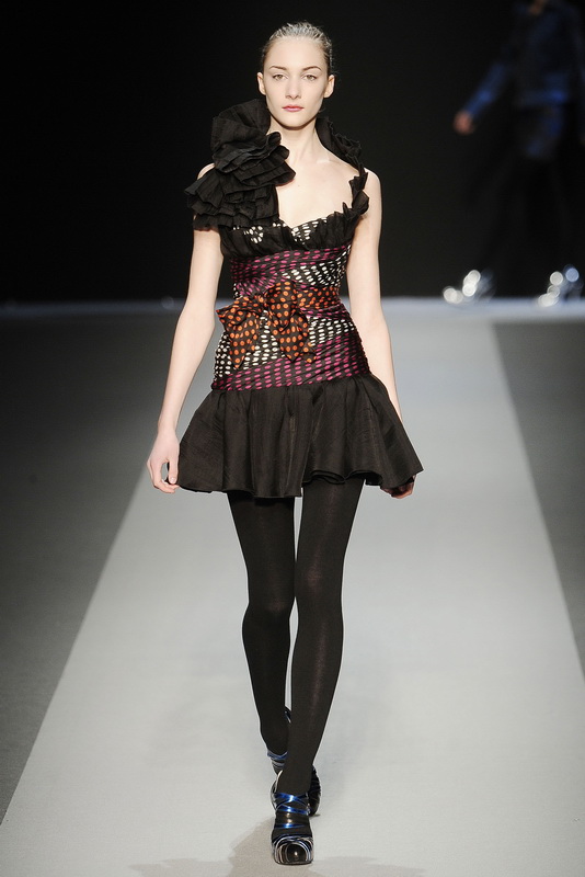 Emanuel ungaro 09ﶬDƬ