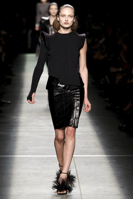 Givenchy 09ﶬDƬ
