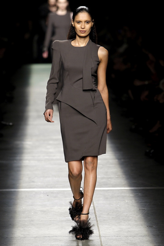 Givenchy 09ﶬDƬ