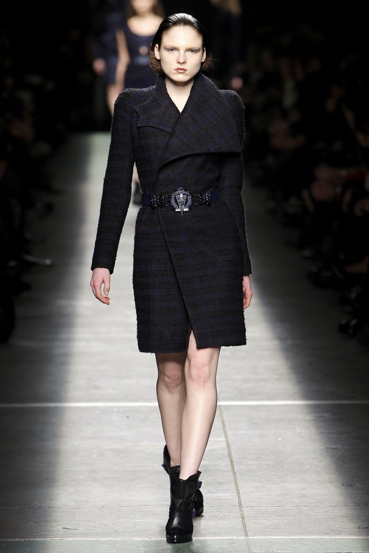 Givenchy 09ﶬDƬ