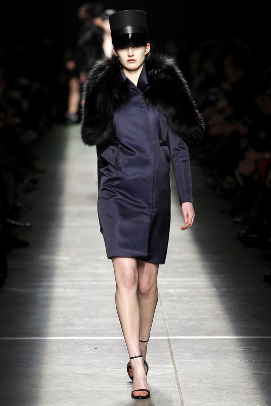 Givenchy 09ﶬDƬ