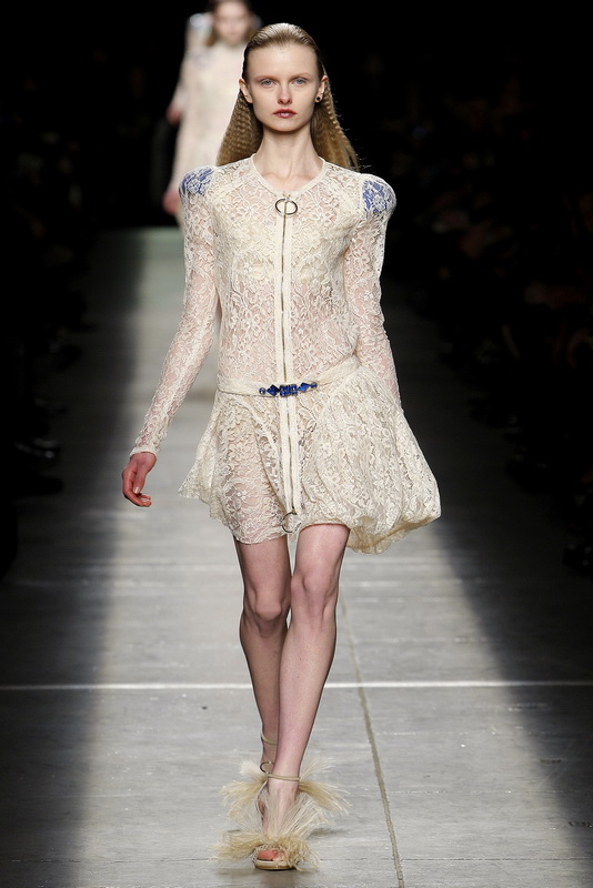 Givenchy 09ﶬDƬ