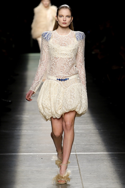 Givenchy 09ﶬDƬ