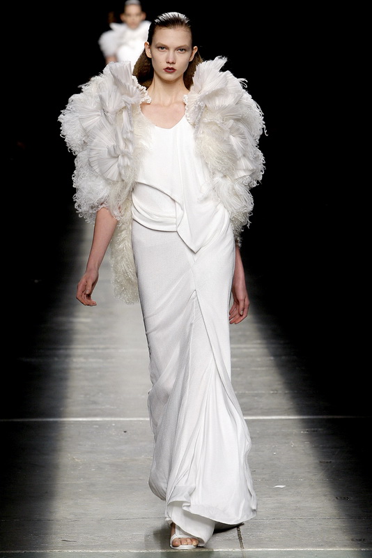 Givenchy 09ﶬDƬ