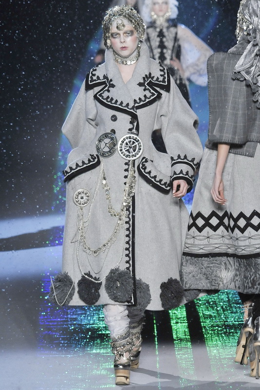 John Galliano 09ﶬDƬ