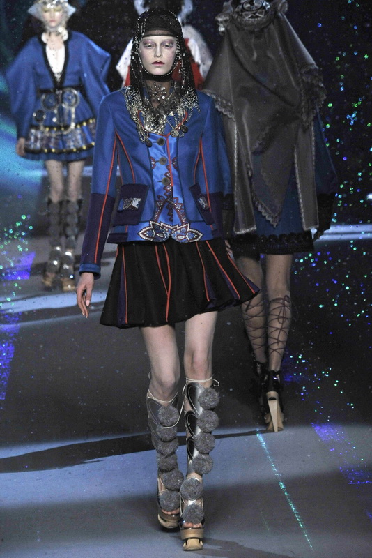 John Galliano 09ﶬDƬ
