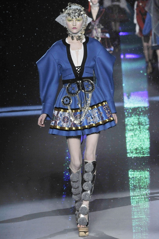 John Galliano 09ﶬDƬ