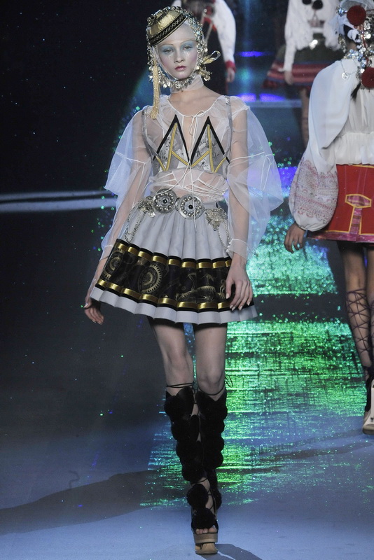 John Galliano 09ﶬDƬ