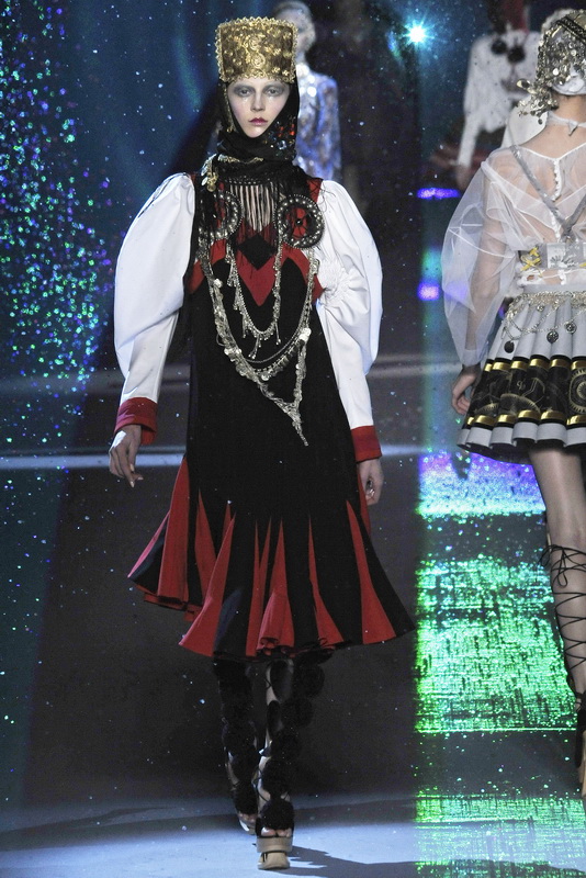John Galliano 09ﶬDƬ