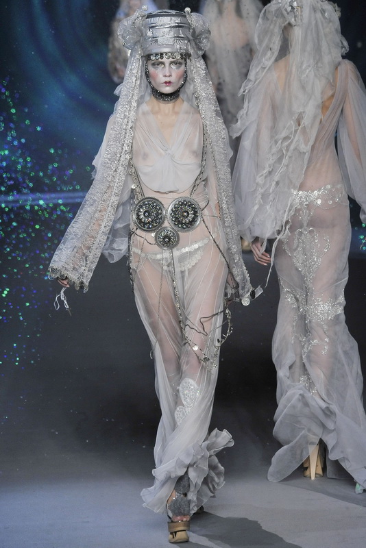 John Galliano 09ﶬDƬ