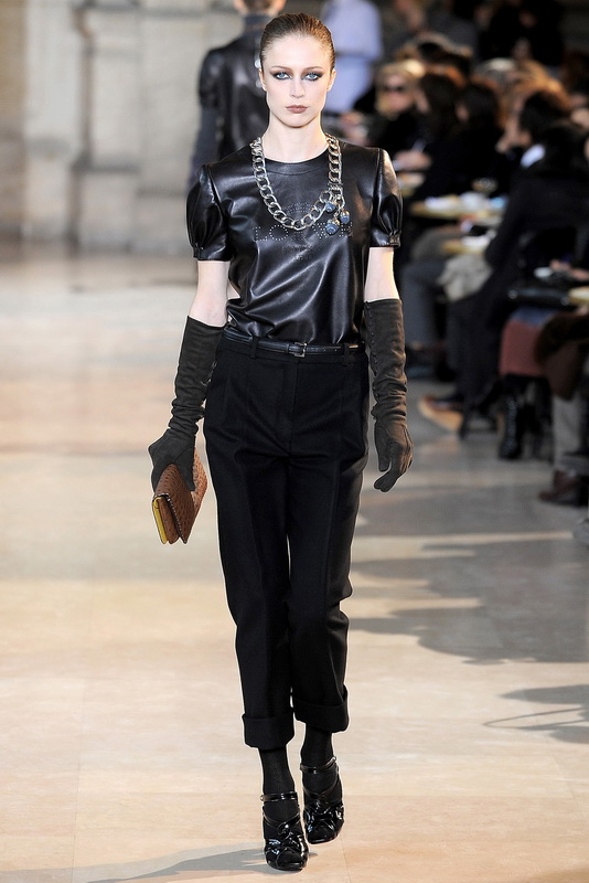 Loewe 09ﶬDƬ