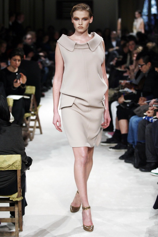 Miu Miu 09ﶬDƬ