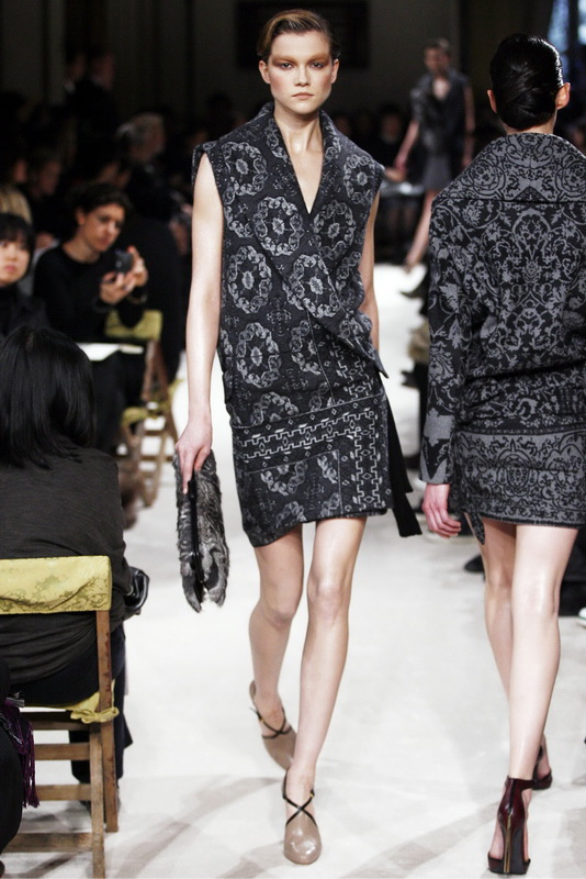 Miu Miu 09ﶬDƬ