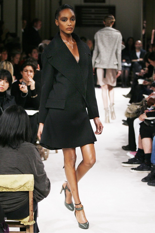 Miu Miu 09ﶬDƬ