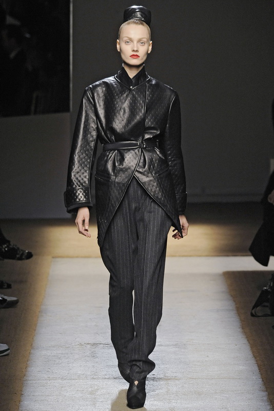 Yves Saint Laurent 09ﶬDƬ